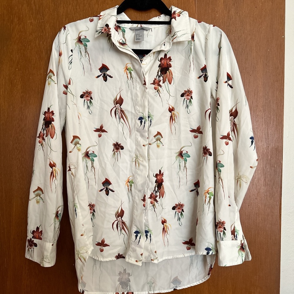 Long-sleeve blouse